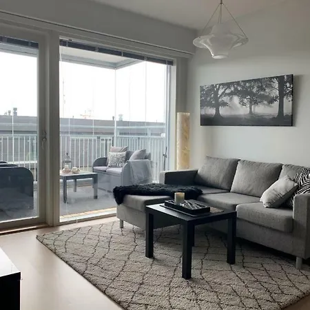 Apartment Studio Trendikkaalla Alueella Joen Vieressa